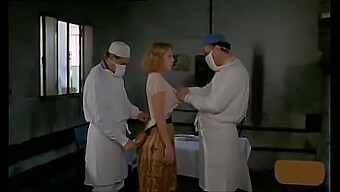 การล่วงละเมิดแบบโบราณ: Brigitte Lahaie ในคืนแห่งความเร้าอารมณ์