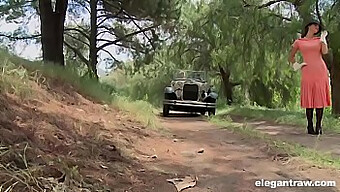 Bonnie És Clyde Visszatérnek Egy Vad Hármasra, Kemény Élvezettel