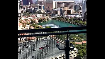 Pesta Seks Antarrasial Di Vegas Dengan Kontol Hitam Besar