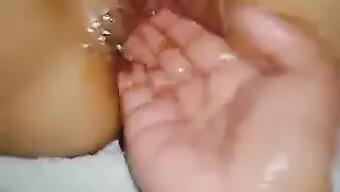 Desi Wife With Hairy Pussy Gets Fucked Hard And Creamed