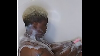 Wet And Wild: Ebony Wife'S Sensual Bath