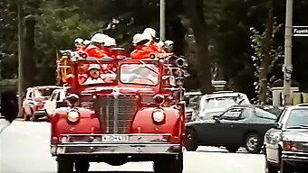 Vintage College-Film Med Den Hetaste Scenen Från 1980