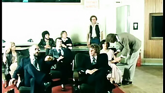 Vintage Potešenie: Zmyselná Zdatnosť Cathy Stewart V Celovečernom Filme Z Roku 1979