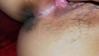 Primer Vídeo Íntimo De Pareja Amateur